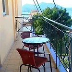 Nefeli Apartment *