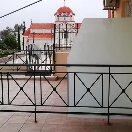 ενοικιαζόμενα νεφέλη Λουτρά Αιδηψού